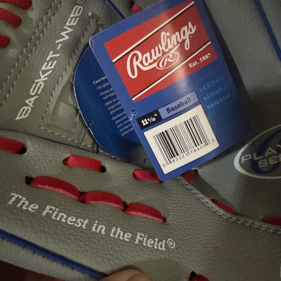 NEW! Rawlings Players Series baseball glove, 11.5”, Basket-Web, right-hand throw - Picture 6 of 6